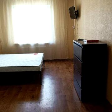 Закревського Миколи 97а, Генератори на все є