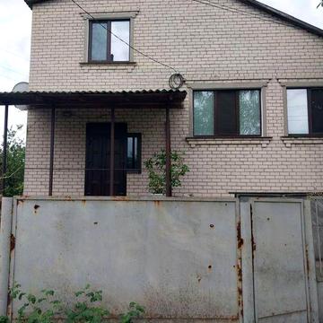 Продам гарний будинок