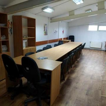 Луганська вул., 6