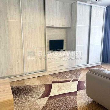 Продаж 1К квартири метро Оболонь, вулиця Івасюка