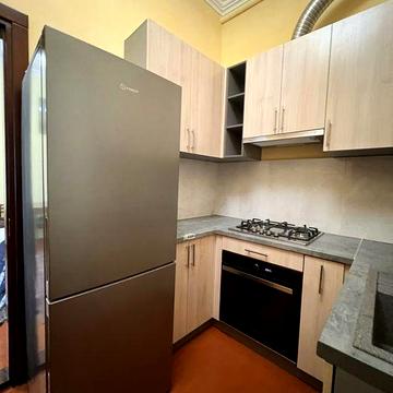 Оренда 1кім вул. Залізнична