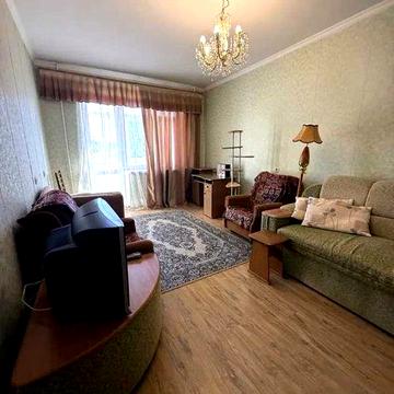 Продам 2х комн квартиру Коммунальный рынок "Класс" 6/9 улучшенка