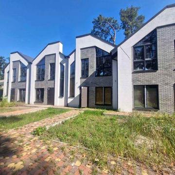 Таунхаус з частковим ремонтом в Ірпені Газ Централ комун