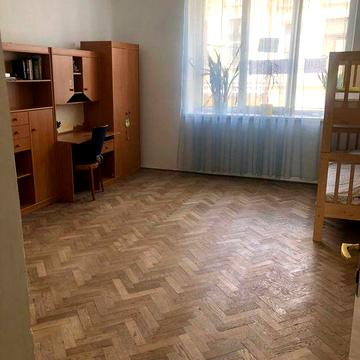 Оренда просторої 3х кімнатної квартири в самому центрі м. Дрогобича!