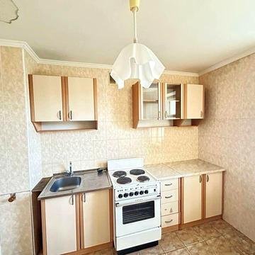 Продается двухкомнатная квартира в кирпичном доме