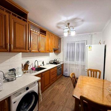 Продам 3-к кв-ру с ремонтом ул. Бочарова/Котовского (3-292-668)