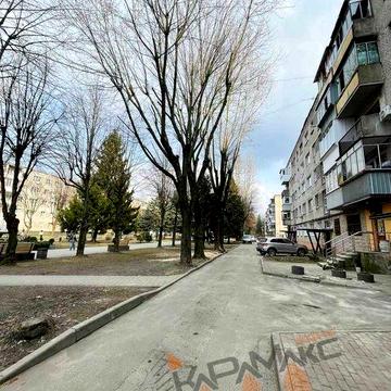 Продаж 2-к квартири на вул.Стрийська (вул.Гашека) з ремонтом