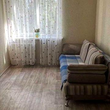 Здається 2к квартира на вул. Квартальна 12