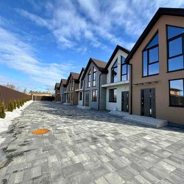 Якісний таунхаус - перший внесок 10тис$. Розстрочка на рік