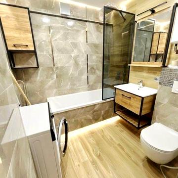 Полтава. 3ком с кухней студией 18кв.м  центр возле прапора 25000грн