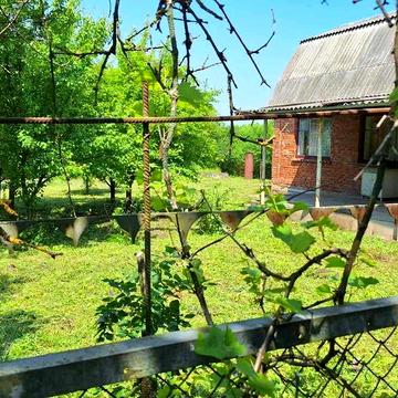 Будинок, який можна перепланувати, добудувати під себе у місті, Равове