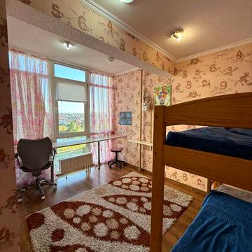 Оренда євротрикімнатної квартири в ЖК Петрівський квартал.Тваринки так