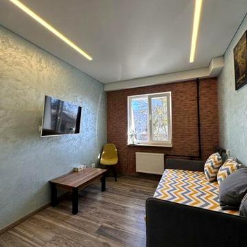 Продам смарт-квартиру біля метро ХТЗ