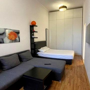 Преображенська вул., 42