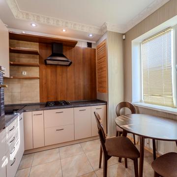 Південна, 15