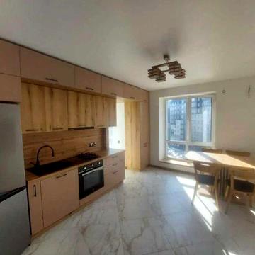 Поруч ОЗЕРА 1.5-кімнатна квартира з ремонтом в ЖК Millennium ЖК Millennium