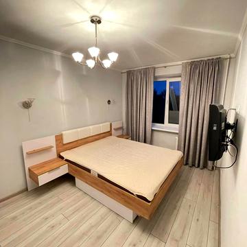 Володимира Великого вул. (Артема), 51