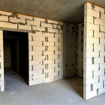 Срочно!! Квартира Новый ЖК  Балкон 32 м всего 31000у.е !!