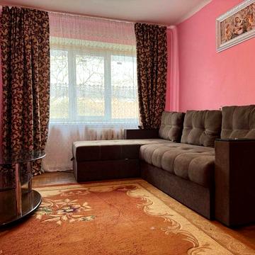 Продаю 2 кімнатну квартиру на 2 поверсі