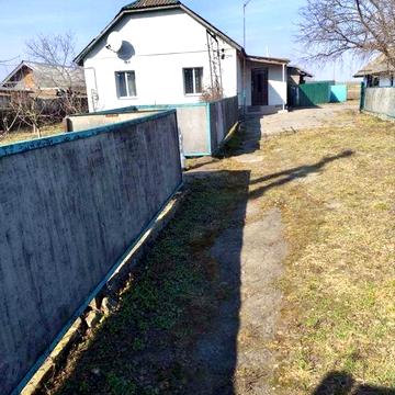 Продаж хорошого будинку зі всіма комунікаціями !
