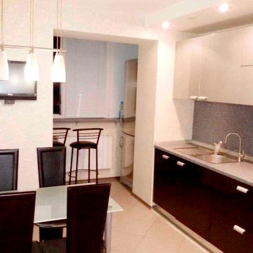 РЕАЛЬНАЯ! Сдам 1к евро студия жм Коммунар (Покровский)