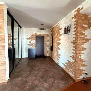 Продаж 3к Квартира Антона Грицая (Ляхова) вулиця