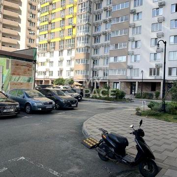 3к 84м з ремонтом в ЖК Теремки Академіка Заболотного 15Б Феофанія ЖК Теремки