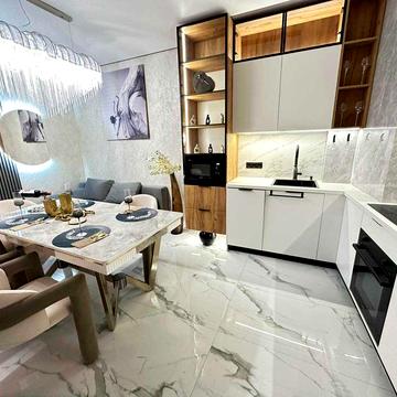 Без комиссии! 2- спальная с дизайнерским ремонтом, жк Атмосфера ЖК атмосфера