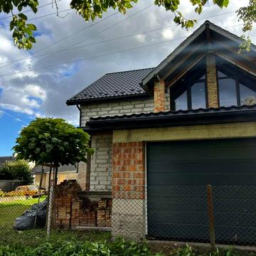 Героїв Майдану, 33