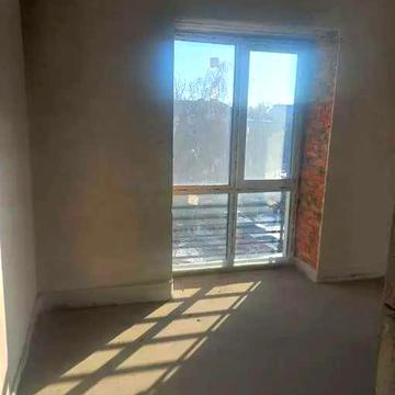 3 кім новобудова на Виставці