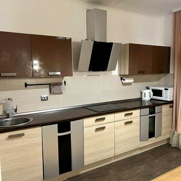 Голосіївська вул., 13-Б