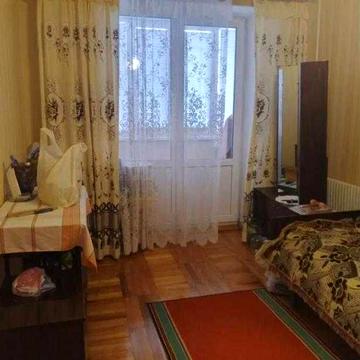 Продам 2к квартиру улучшенной планировки на Павловом Поле