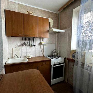 Довгострокова оренда. вул. Львівська. метро Житомирська.