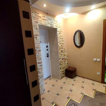 Оренда 2к в Центрі