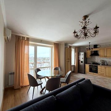 Продам 3-кімнатну квартиру по вулиці Синяківська, Ніжин