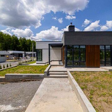 Сучасний 1-но поверховий  будинок 125 м², Горбовичі КМ The Hills без %