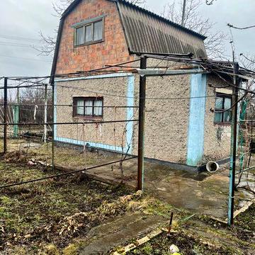 Сдам дом двух єтажній на долгое время