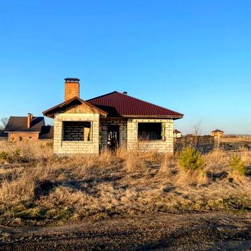 Продаж будунку 75м2 в с.Лука/Білогородка 15 кВТ на 13 сотках