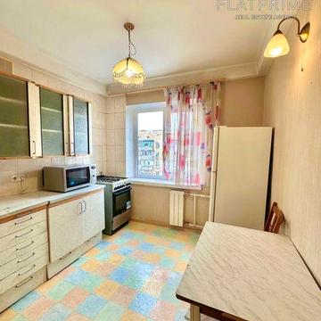 Без% Продаж 2-кімнатної квартири по вул. Рене Декарта 6А