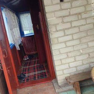 Частина будинку в центрі м.Славута