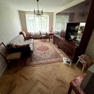 Здам в довгострокову оренду 3 кімнатну квартиру на  відродження