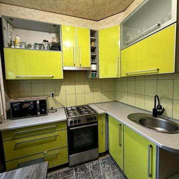 Продам 4 ком.кв Салтовка прт.Тракторостроителей 605мрн