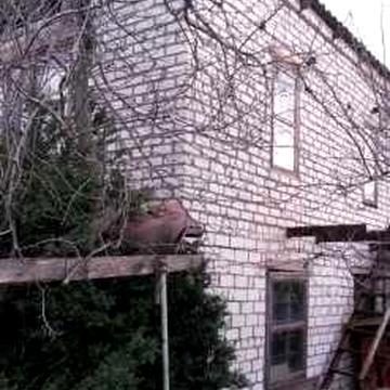 Продается дачный участок с двухэтажным домом