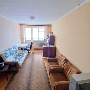 3к квартира біля метро. Без комісії!