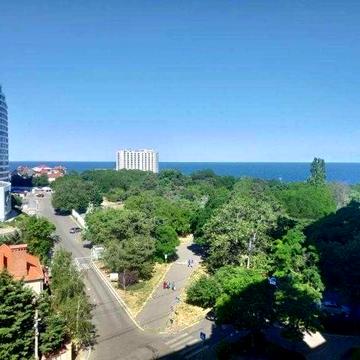 Квартира с видом на море  на Литературной