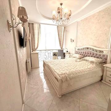 3-кімнатна квартира в Аркадіі з прямим видом на море