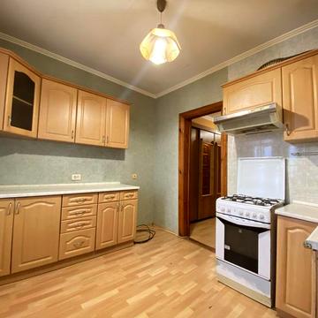 Оренда 3 кімнатної Піщаний м-в