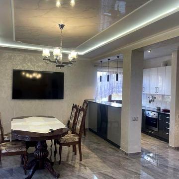 Здається будинок у селі Солочин