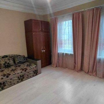 Здам 2-к квартиру на землі Короленко Вознесенська Центер