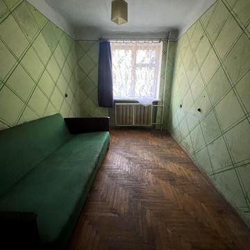 Небесної Сотні вул. (Івана Стасюка), 22